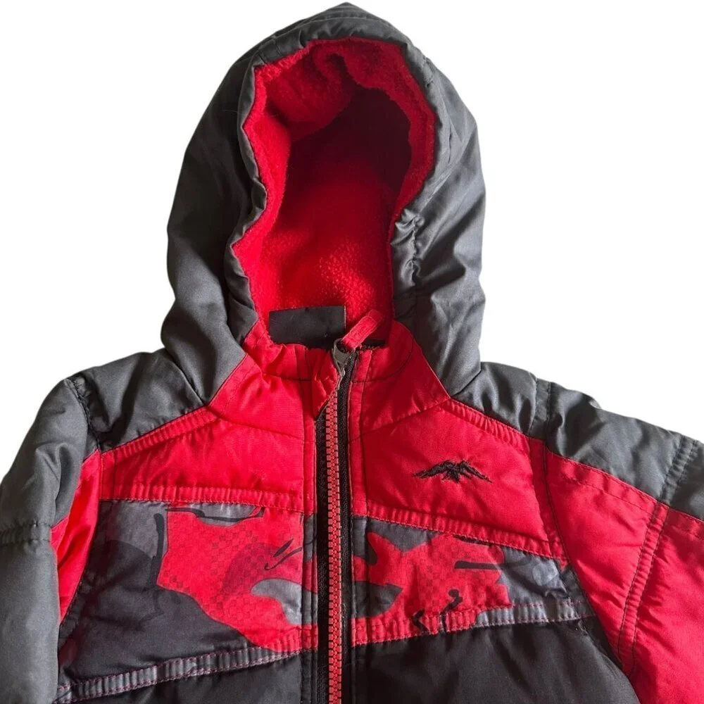 pacific trail jacket boys size 12M fleece lined hooded red black